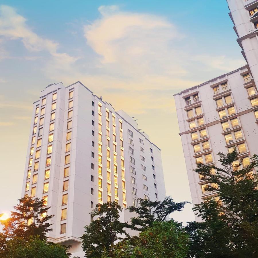 Ibis Styles Bandung Grand Central Exterior foto