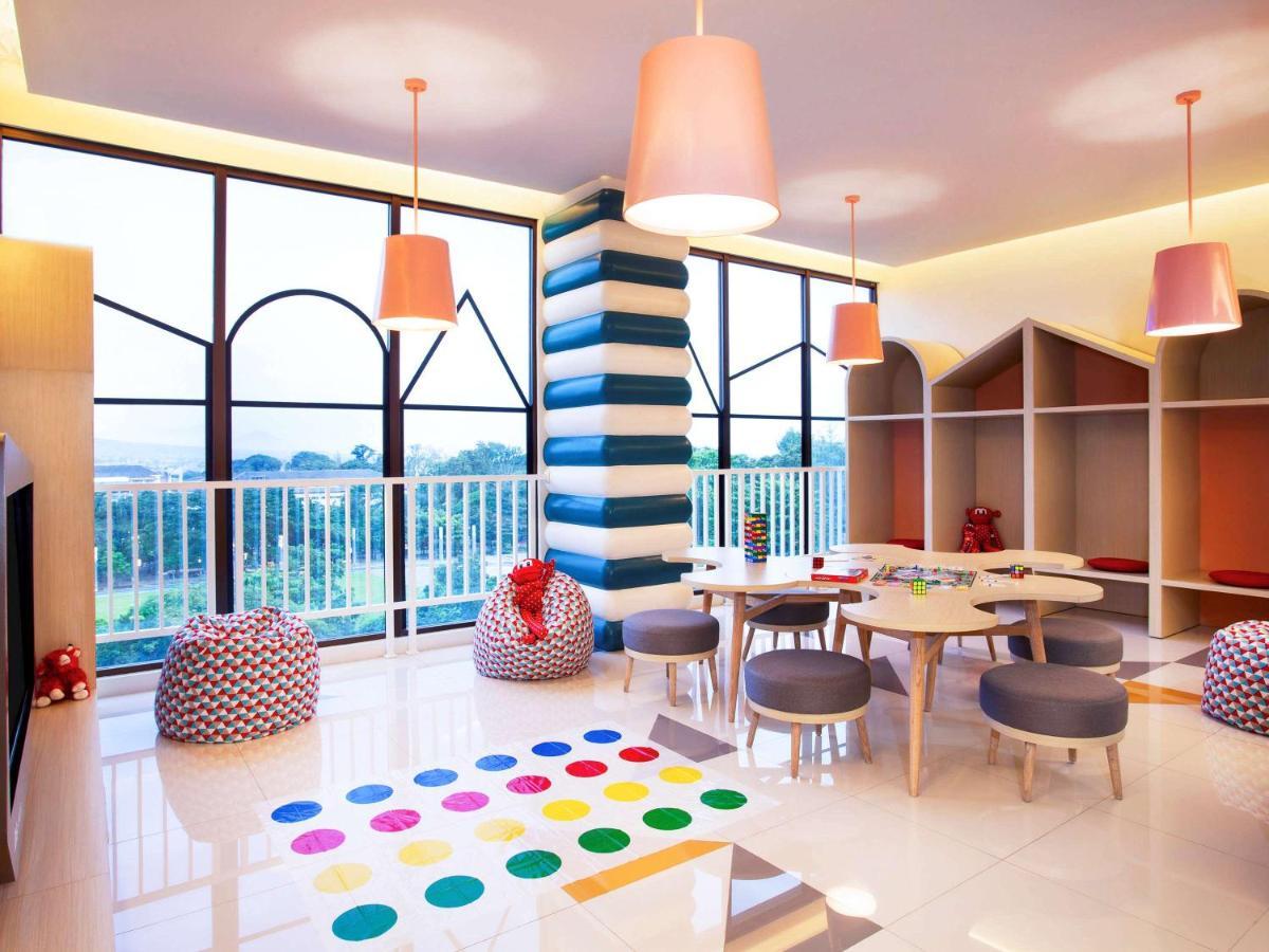 Ibis Styles Bandung Grand Central Exterior foto